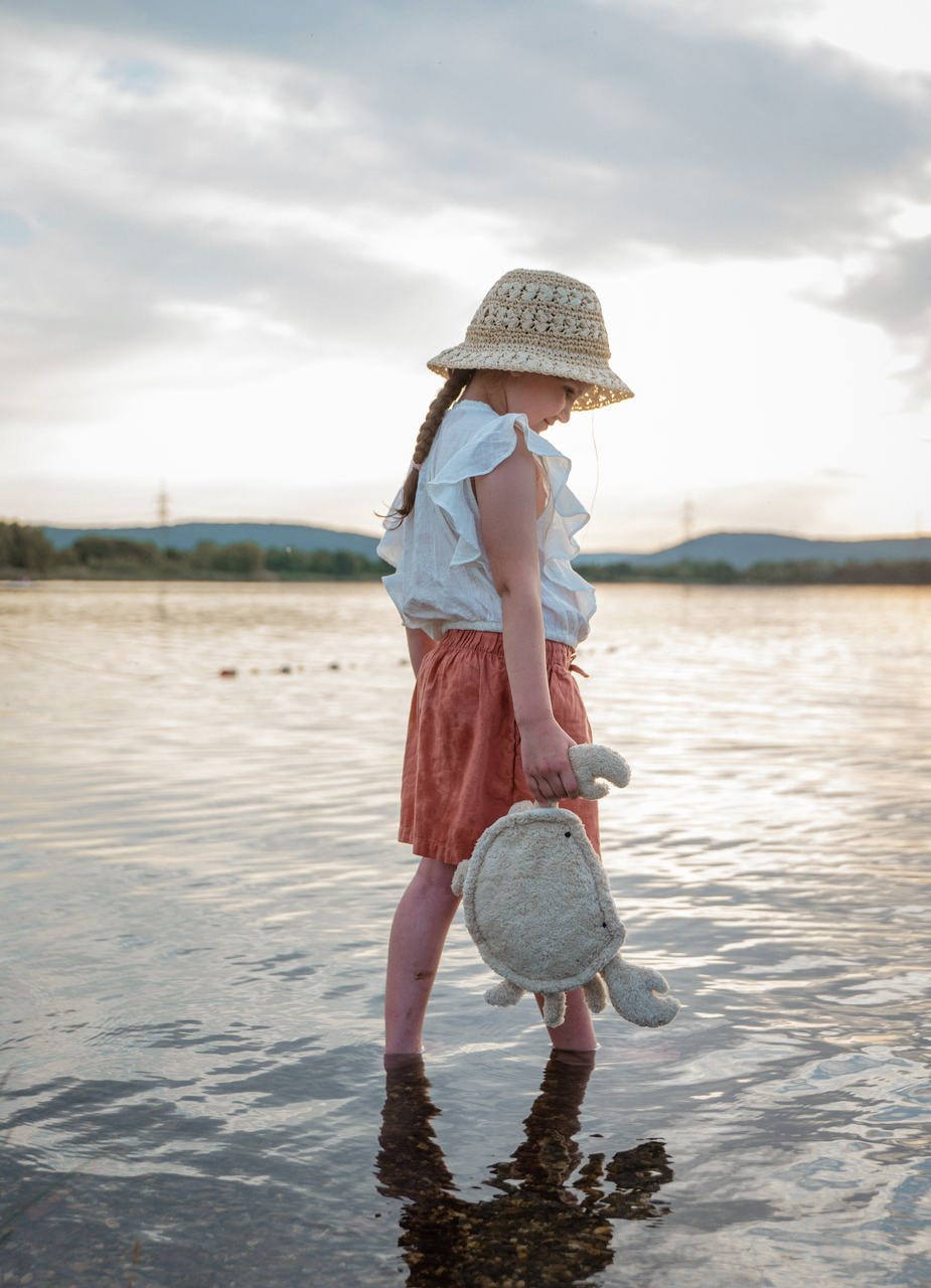 Cuddly Animal Crab small | linen Cuddly Animal Crab small | linen