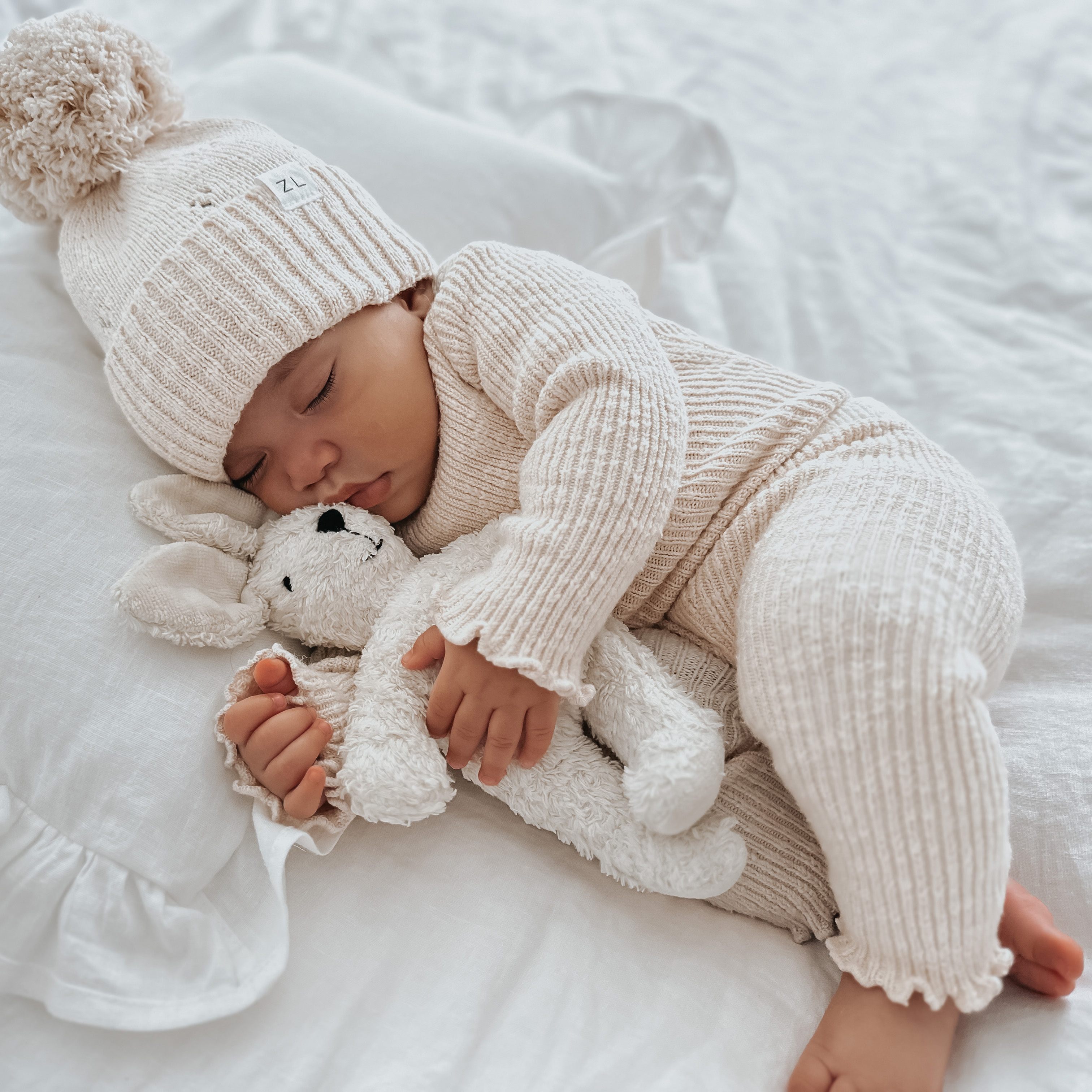 Tierpuppen Baby Hase | weiß