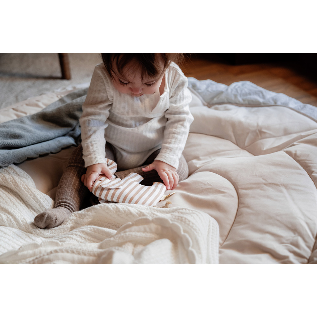 Greiftier Elefant beige gestreift Greiftier Elefant beige gestreift